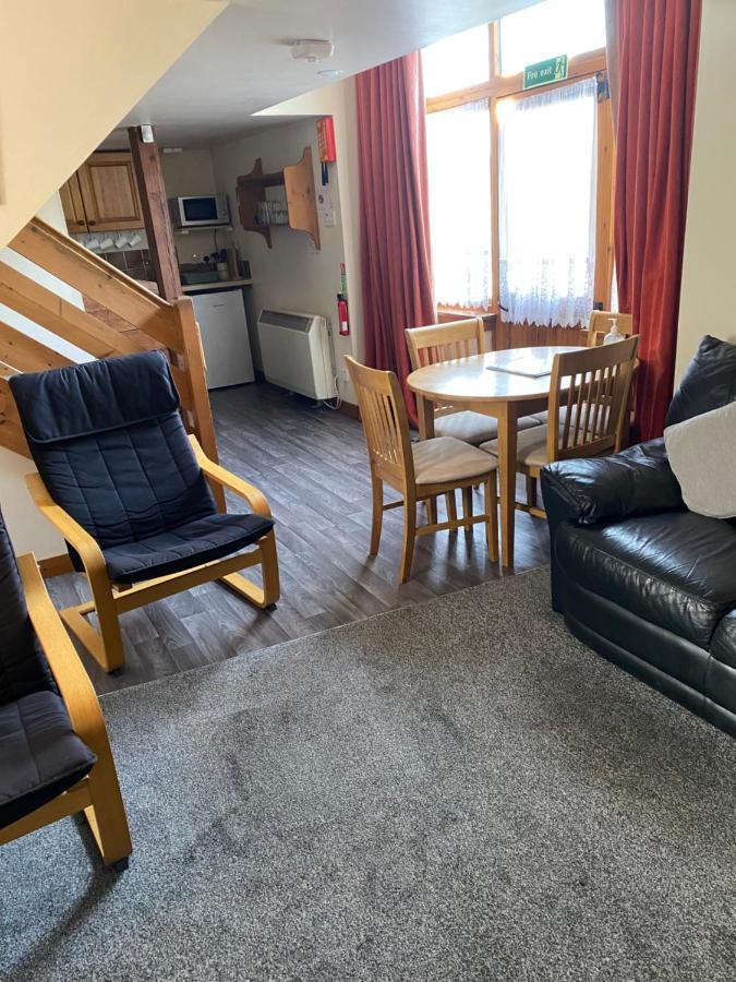 Parkmore Holiday Cottages Dufftown Esterno foto