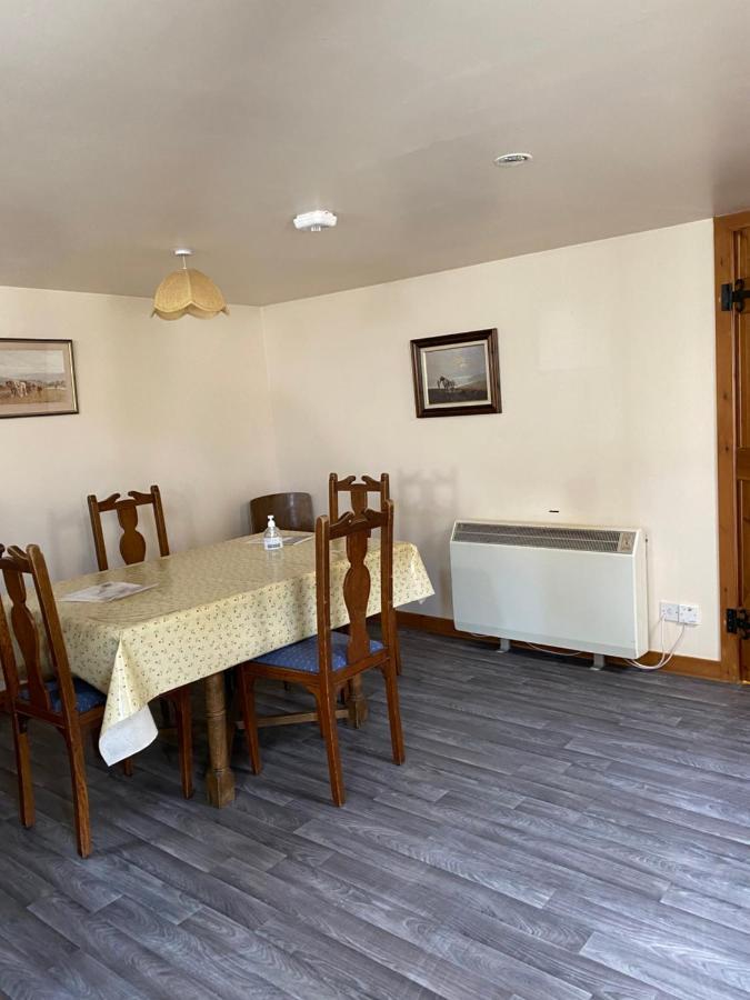 Parkmore Holiday Cottages Dufftown Esterno foto