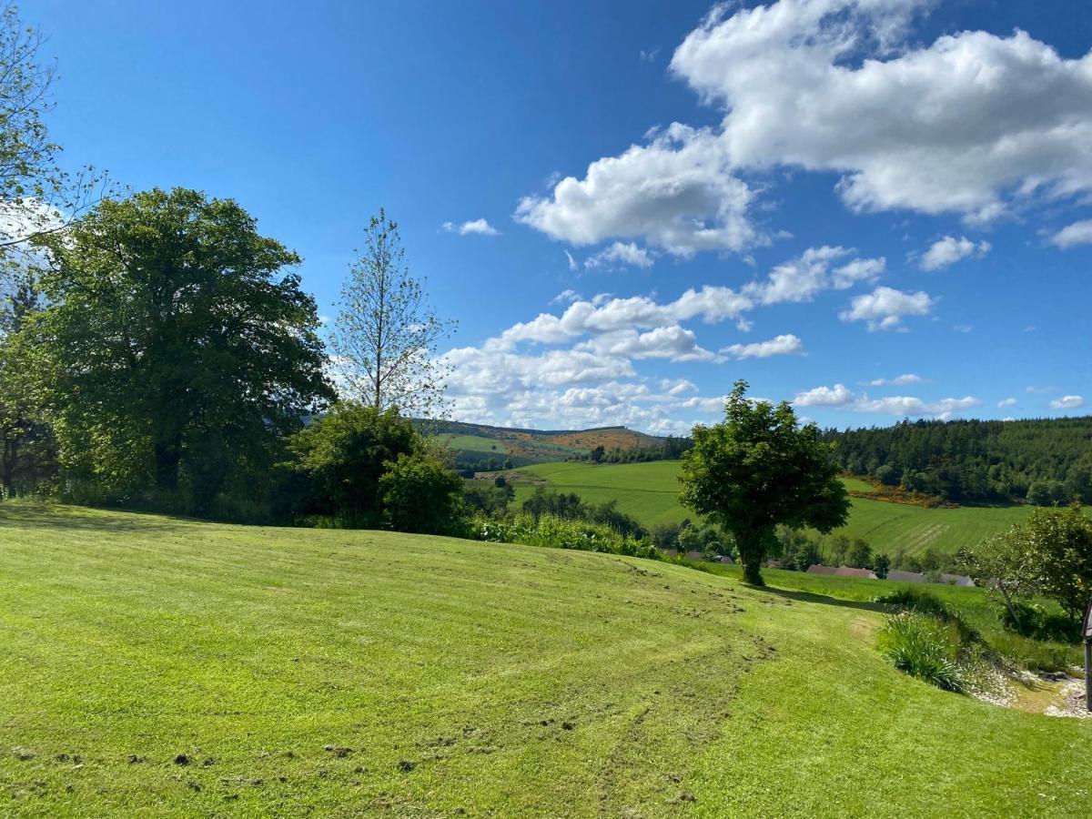 Parkmore Holiday Cottages Dufftown Esterno foto