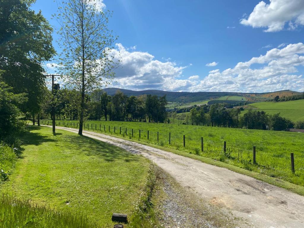 Parkmore Holiday Cottages Dufftown Esterno foto